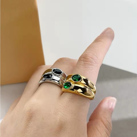 18 K Doble Dome Gold Plated Ring - Picture 4 of 8